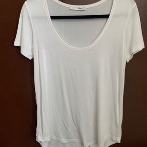 Aritzia Wilfred white tee